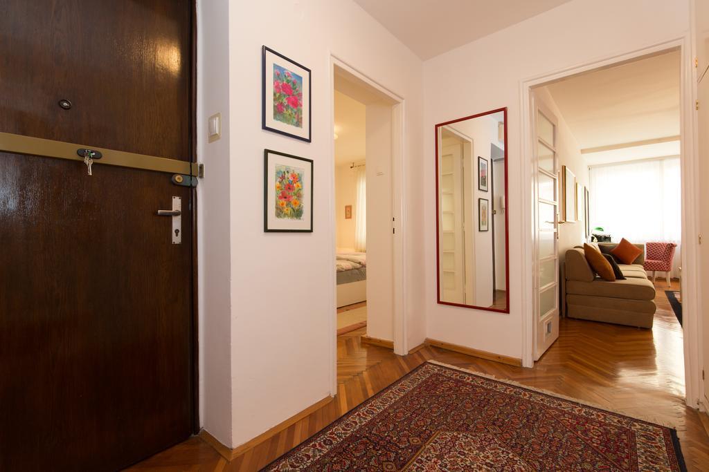 Apartment Gloria Сараево Екстериор снимка