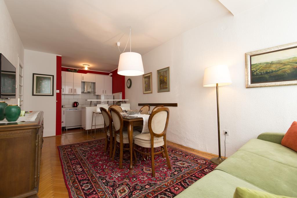 Apartment Gloria Сараево Екстериор снимка