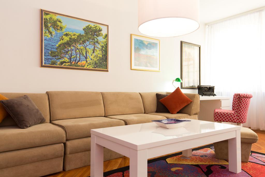 Apartment Gloria Сараево Екстериор снимка